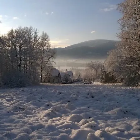 Domek alpejski Wysokie łąki W Górach *
